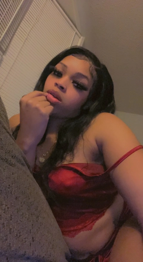 PrettyRed OnlyFans Picture