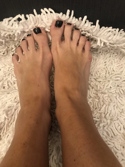 Feet lovers OnlyFans Picture