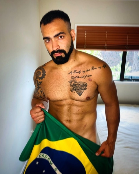 Mr Santos OnlyFans Picture