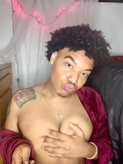 Tingz 🦄 OnlyFans Picture