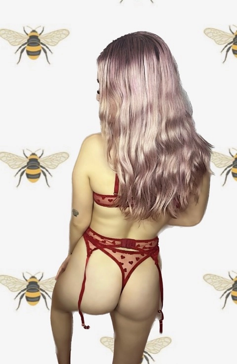 Honey Bree🍯 OnlyFans Picture