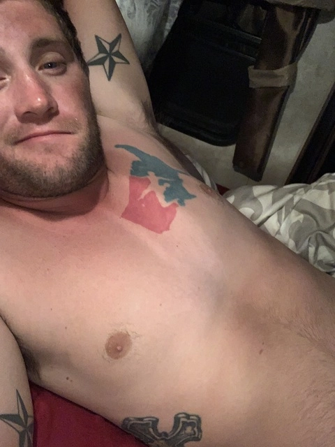 Jake25683 OnlyFans Picture