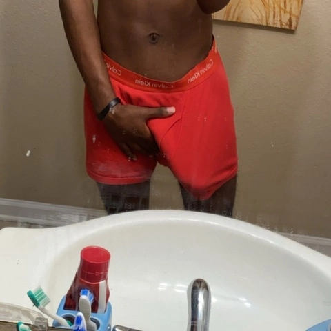 Sakchaserantt OnlyFans Picture