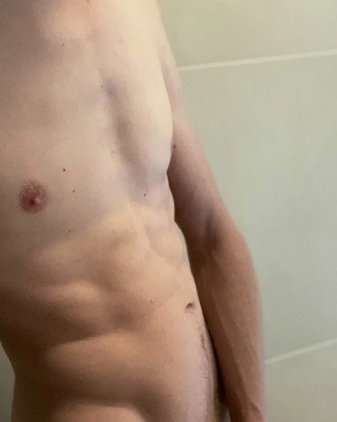 Zac Embers OnlyFans Picture