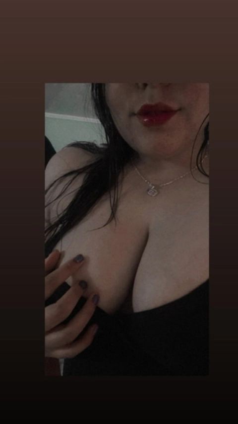 Constanza Valdes OnlyFans Picture