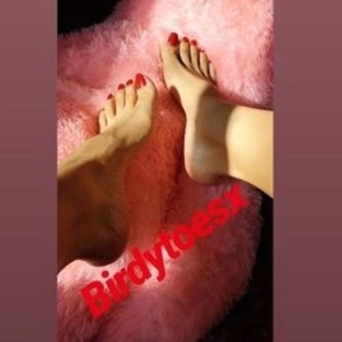 Birdytoesx OnlyFans Picture