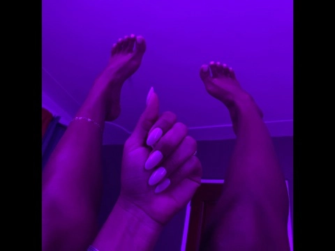 Asabi's Feet OnlyFans Picture