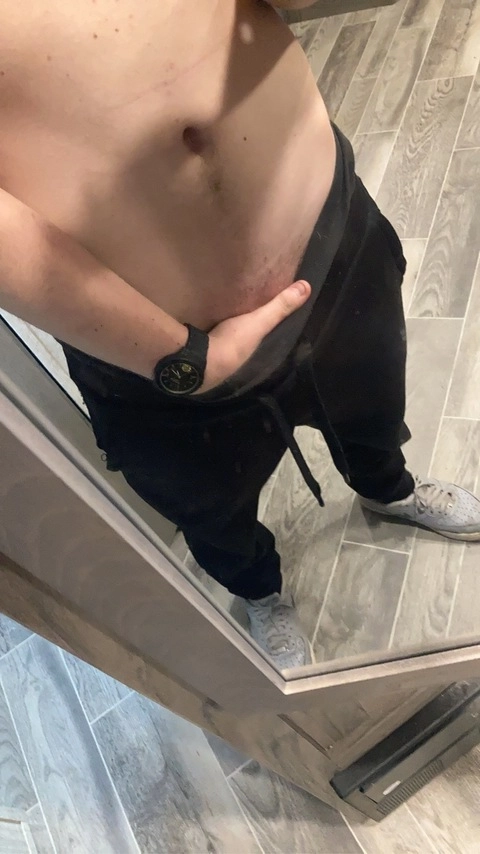 KingZay OnlyFans Picture