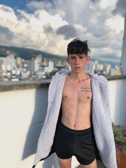 Kevin Andres Serrano Paez OnlyFans Picture