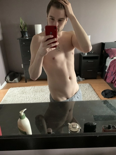 MGS OnlyFans Picture