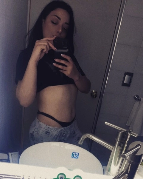 Milaa OnlyFans Picture