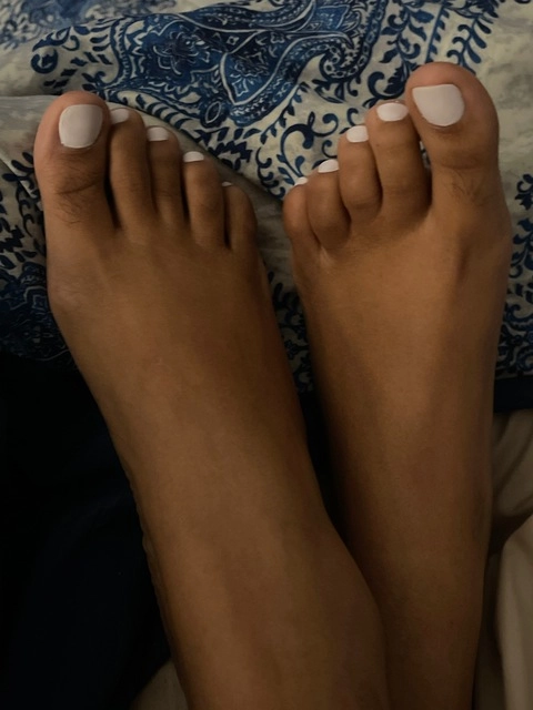 Just-Toes