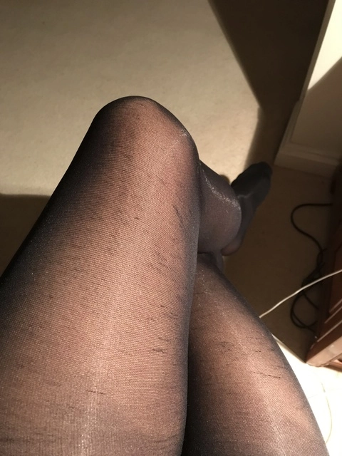 QTThighs SixNine OnlyFans Picture