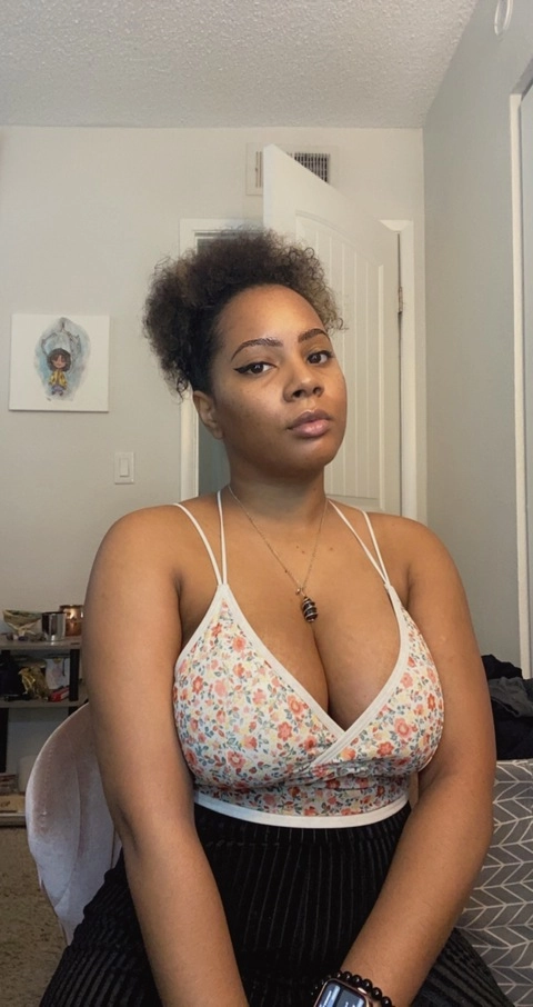 Anais OnlyFans Picture