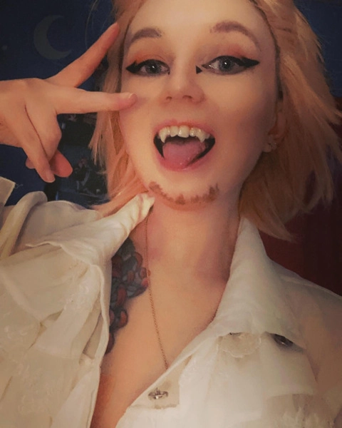 Fangy Femboi OnlyFans Picture