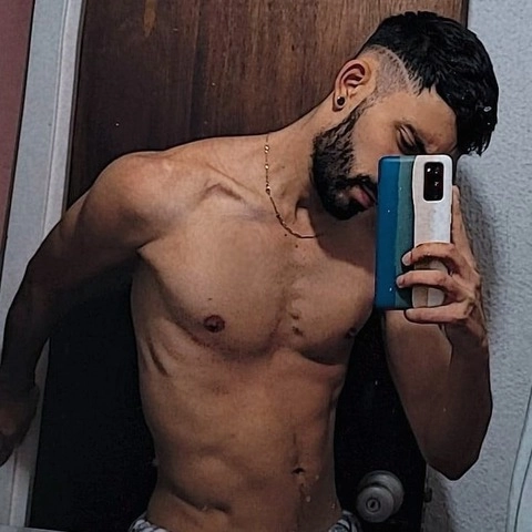Julianbuitrago OnlyFans Picture