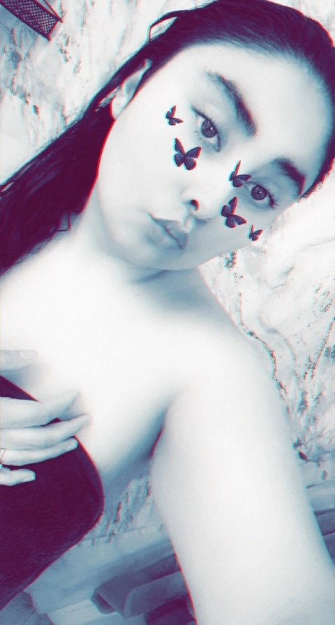 Badbitch19xx OnlyFans Picture