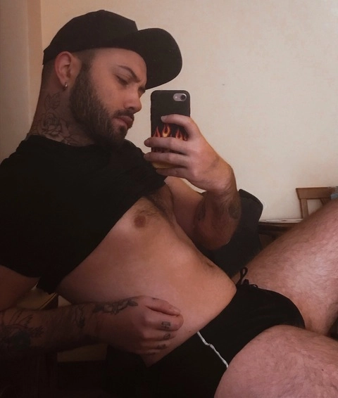 Christian Velour OnlyFans Picture