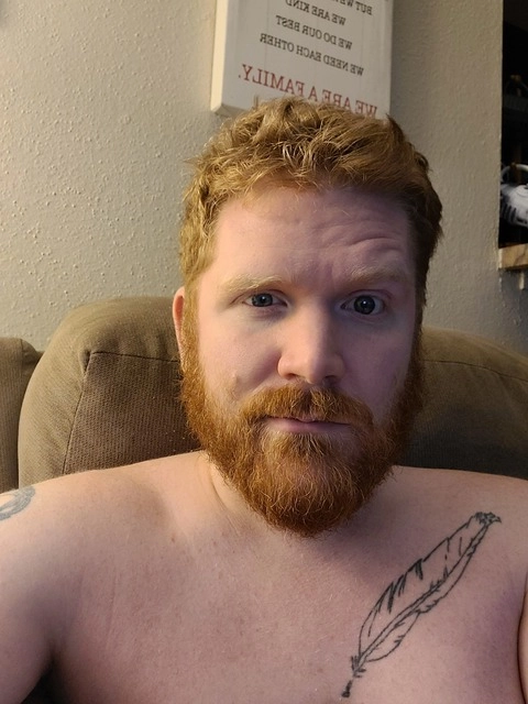 Ginger Cub OnlyFans Picture