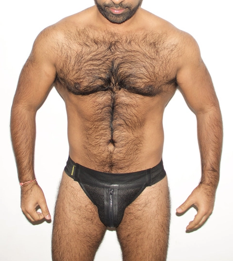 Hairy Indian Alpha Muscle OnlyFans Picture