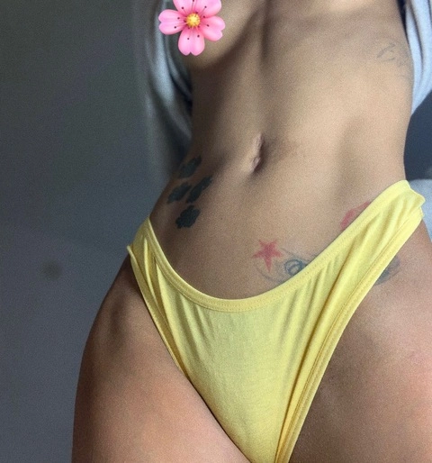 🧸🌻 𝓛𝓮𝓲𝓭𝔂 𝓵𝓪𝓾𝓻𝓪 🌻🧸  🔝 3% OnlyFans Picture