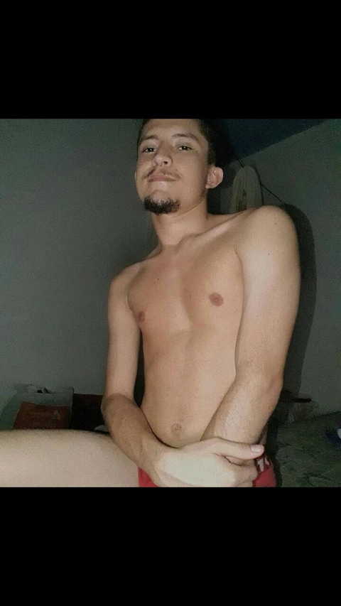 Carlos OnlyFans Picture