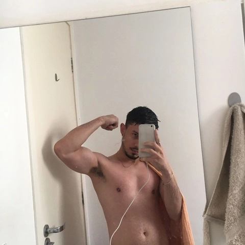 LIPE OnlyFans Picture