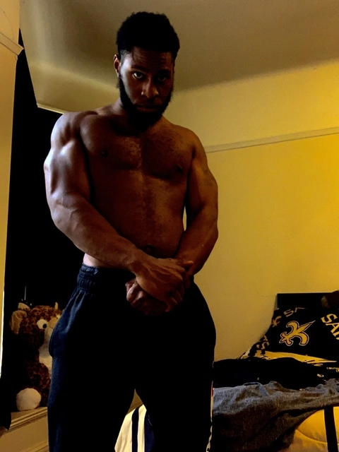 Big Tev OnlyFans Picture