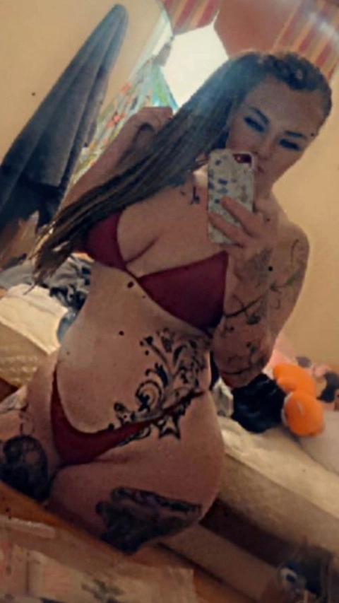 Tatooedsinners OnlyFans Picture