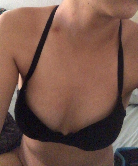 kitty OnlyFans Picture