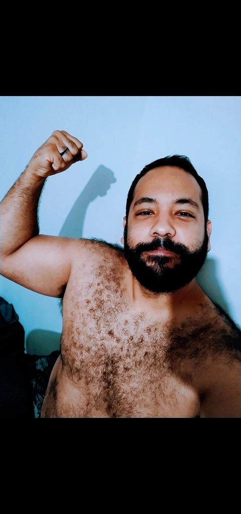 Strongbearbraz OnlyFans Picture