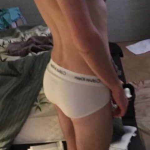 Pretty Dick Bottom OnlyFans Picture