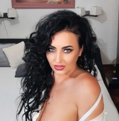 Karlla OnlyFans Picture