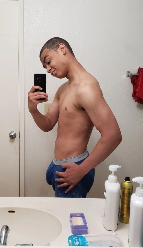 Papa Zay 🍆 OnlyFans Picture