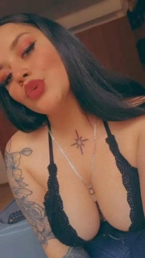 Alejandra Rojas OnlyFans Picture