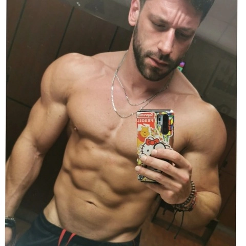 pizza biceps OnlyFans Picture