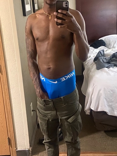 SheLoveeVon OnlyFans Picture