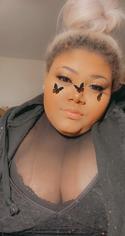 Mya-aminah OnlyFans Picture