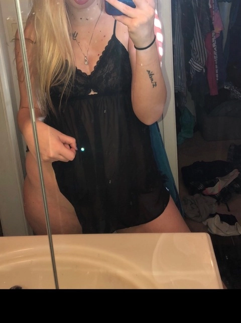 Logan Kay OnlyFans Picture