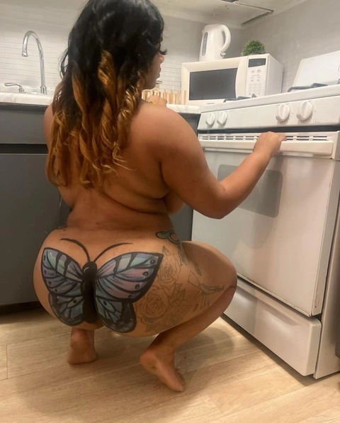 SEXY KREAM OnlyFans Picture