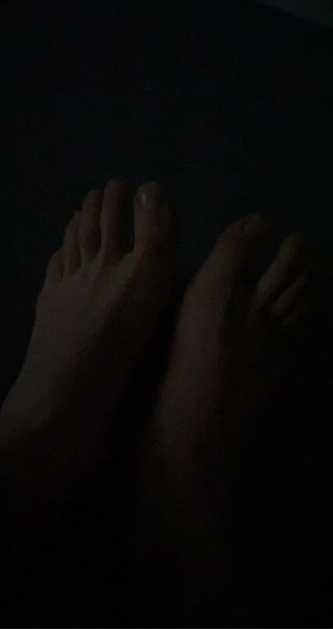 .feetfetish. OnlyFans Picture