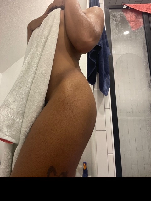 ?honey? OnlyFans Picture