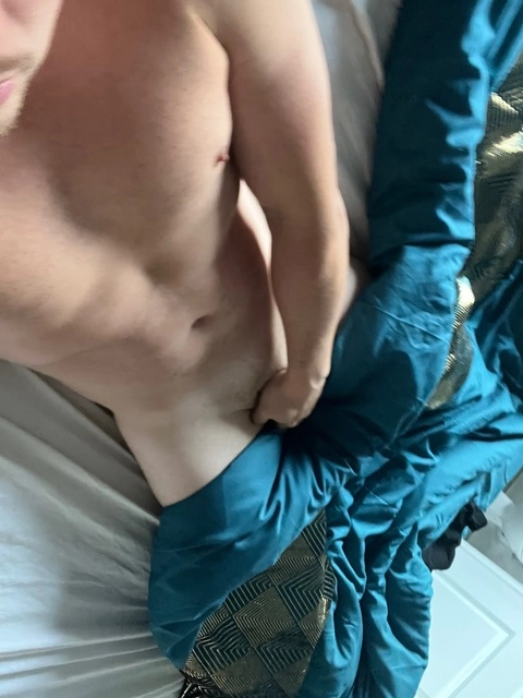 Stu6987 OnlyFans Picture