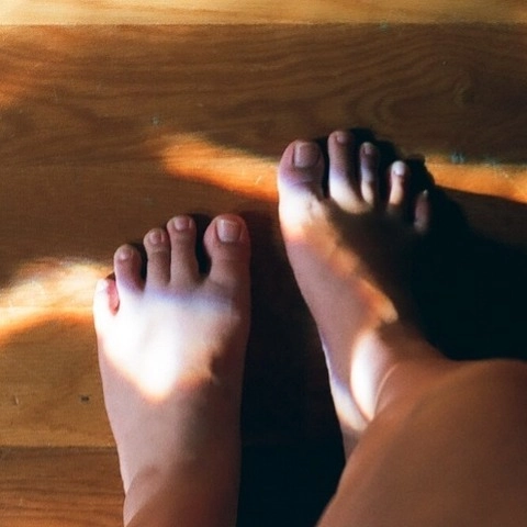 chubby bubby feet OnlyFans Picture