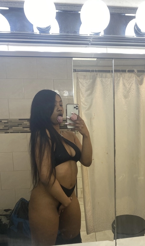 Tiara’s Photo Diary OnlyFans Picture