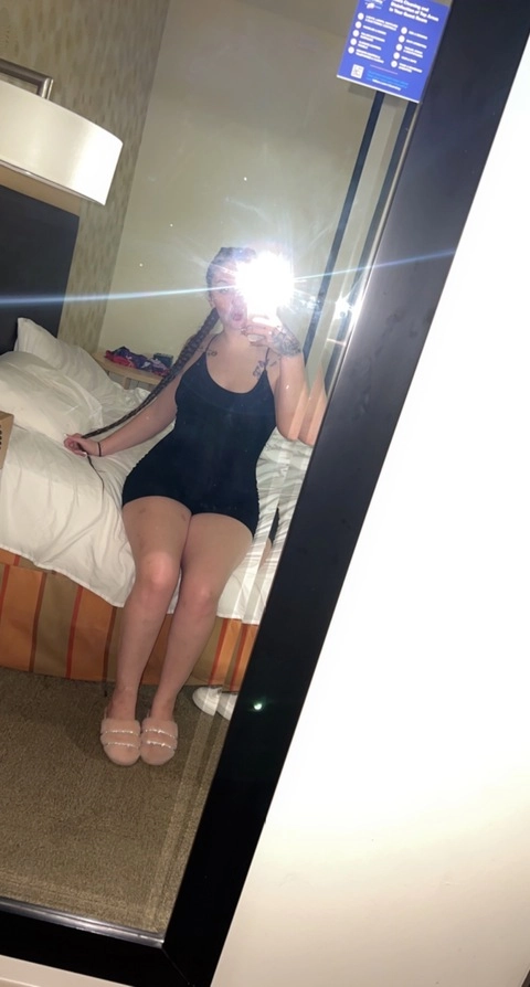 Taylor OnlyFans Picture