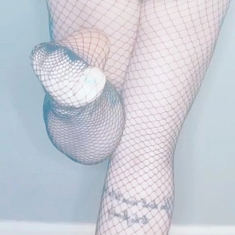 Bratty Feet OnlyFans Picture
