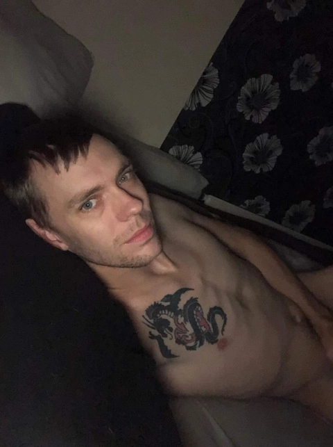 Robert cowell OnlyFans Picture