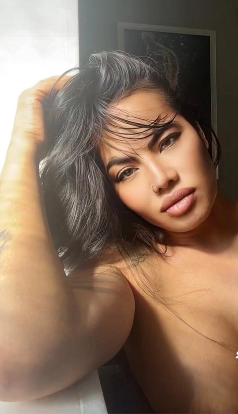 Sovanna Kim VIP PAGE OnlyFans Picture