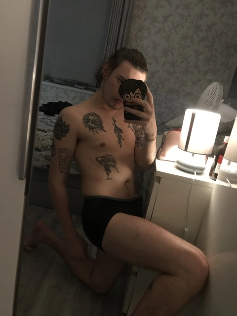 bloy☠️ OnlyFans Picture